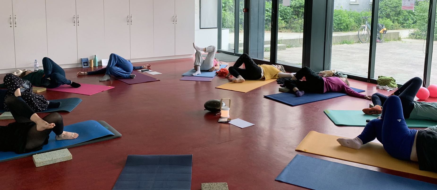 Cours de Yoga en groupe Cours de Yoga en groupe